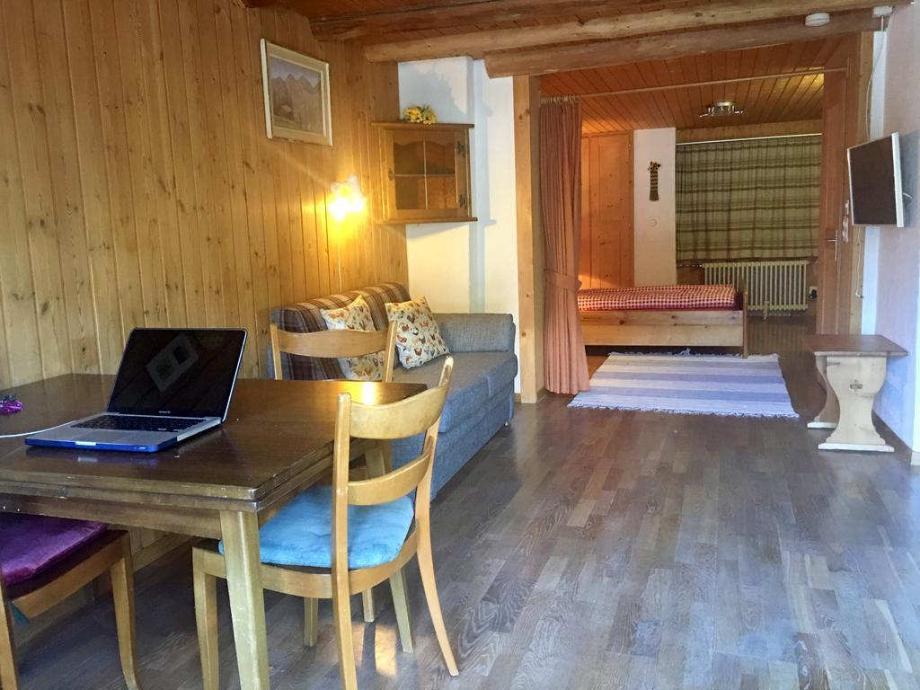 Bnb Guesthouse Lusi Frauenkirch 외부 사진